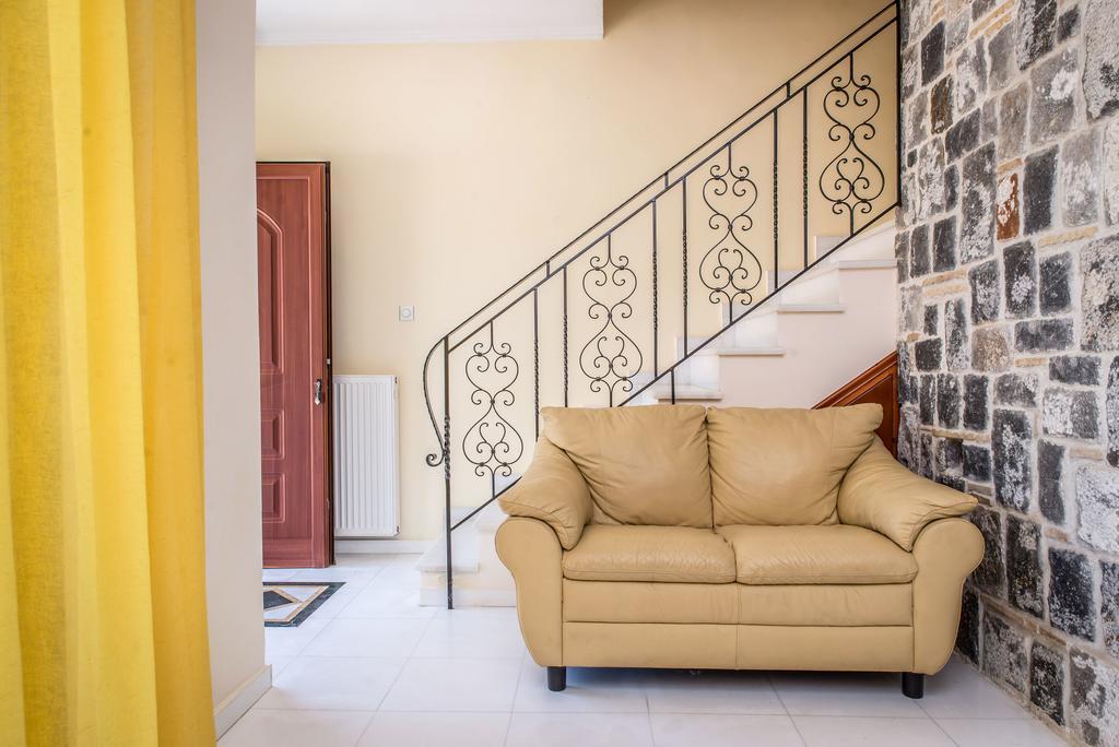 Erodios Villas 1 يورانيون المظهر الخارجي الصورة